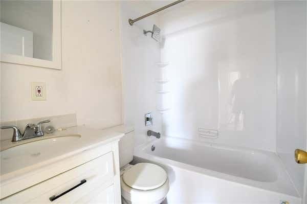 2701 Rose Dr #1 - Photo 4 of 19