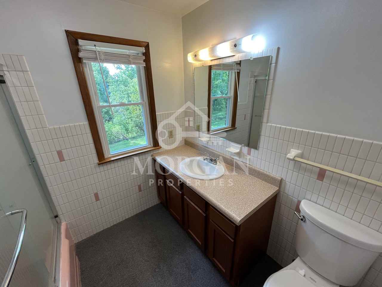 1045 Alhambra Dr #2 - Photo 5 of 7