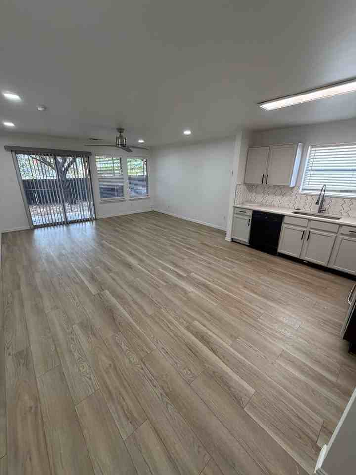3025 Saint Ursula Dr - Photo 7 of 13