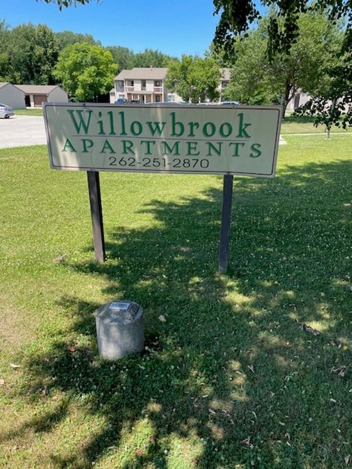 Stone Creek Willowbrook Apartments - Photo 5 of 18