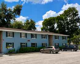927 N Iowa Ave - Photo 1 of 1