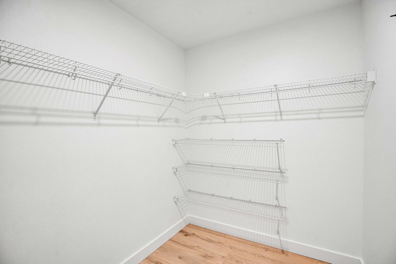 Eastwood Apartments - Photo 7 of 48