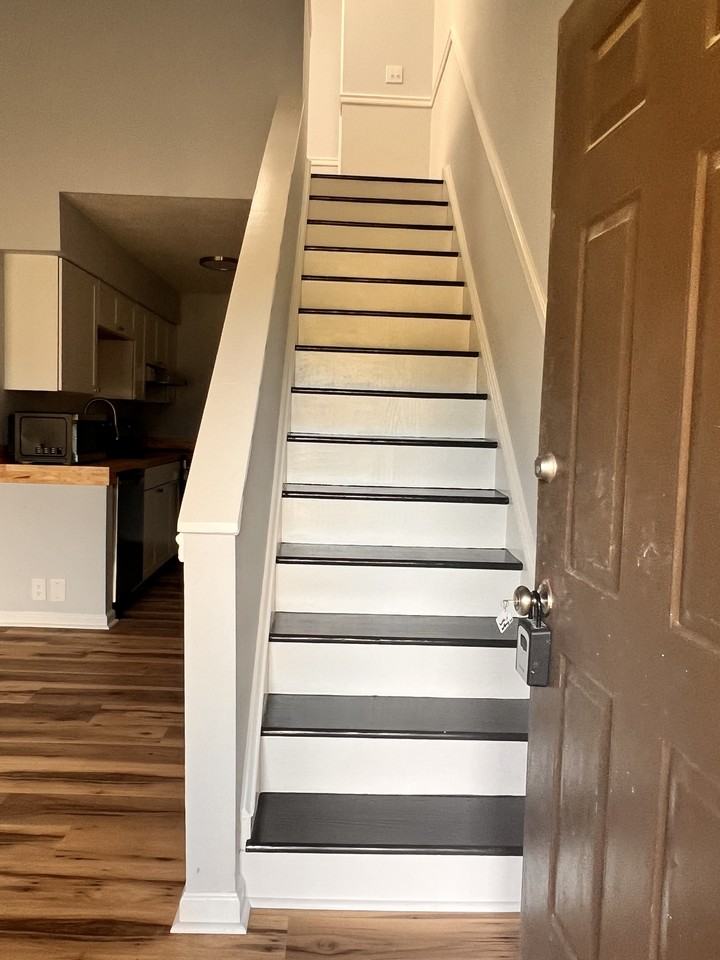 17 Foxfire Blvd #309 - Photo 2 of 12