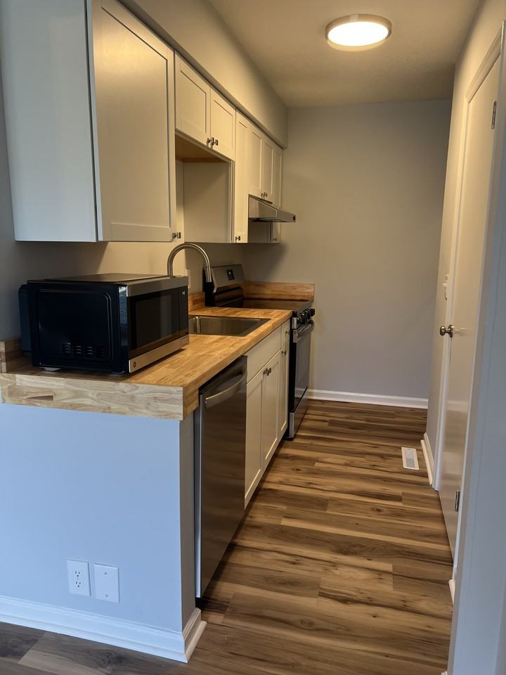 17 Foxfire Blvd #309 - Photo 5 of 12
