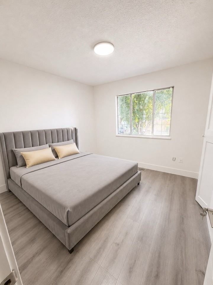 6294 172 Street - Photo 6 of 13