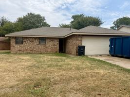 featured image of 109 S Keystone Dr #1