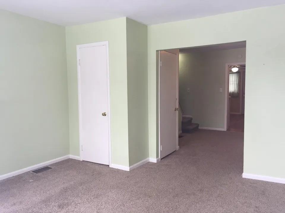 1008 Tweed St #1 - Photo 5 of 27