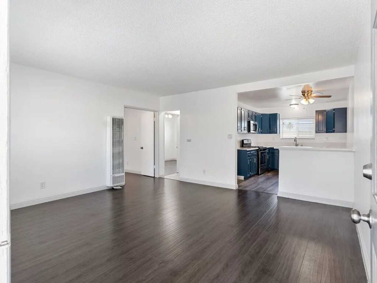 1335 Stanley Ave - Photo 2 of 18
