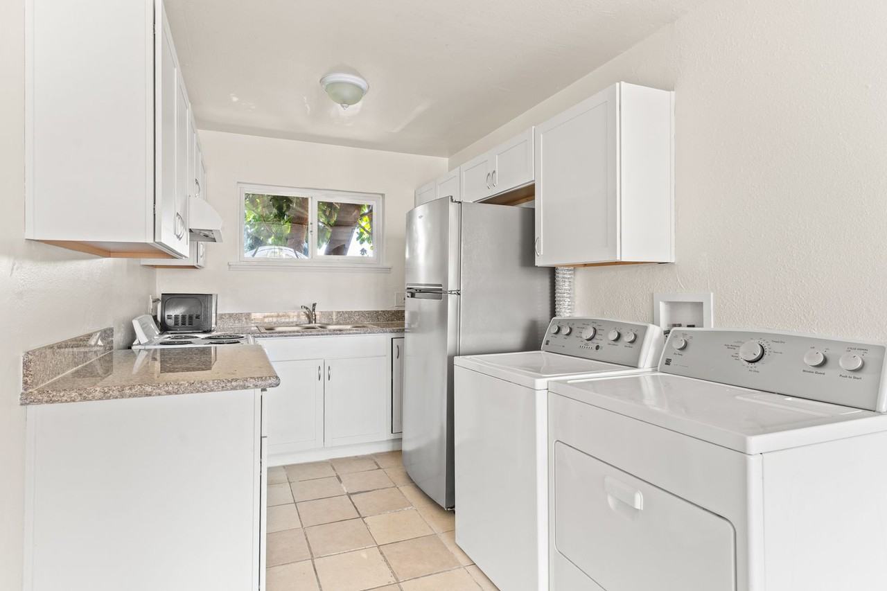 10100 Walnut St #03 - Photo 5 of 15