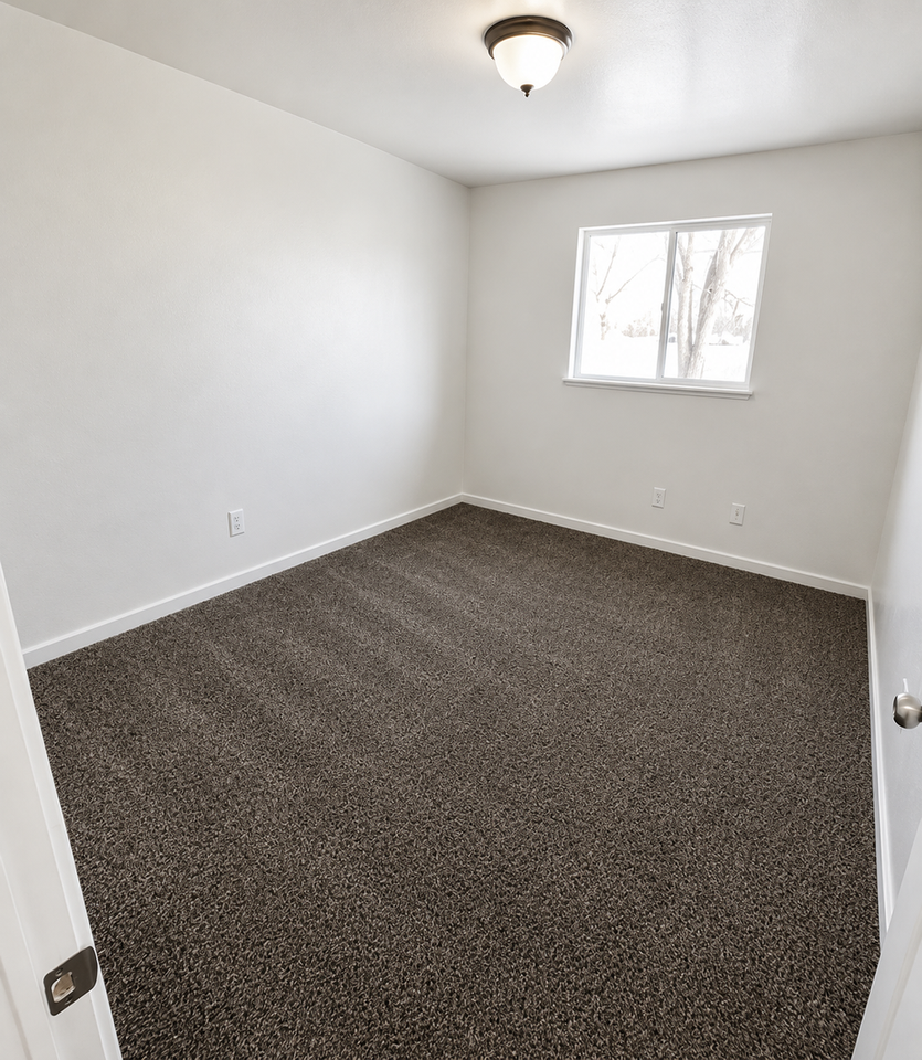 1939 Doris Ave - Photo 5 of 10