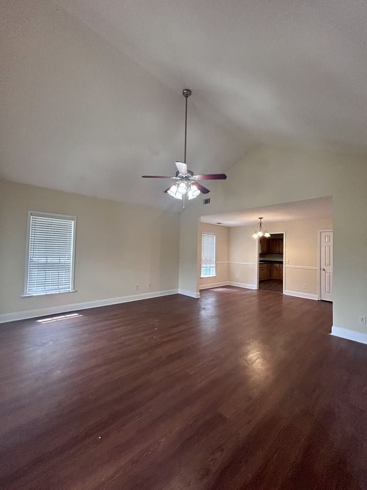 7 Cromartie DriveUnit 1 #1 - Photo 4 of 14