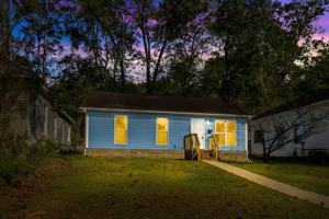 featured image of 7229 3rd Ave S #1