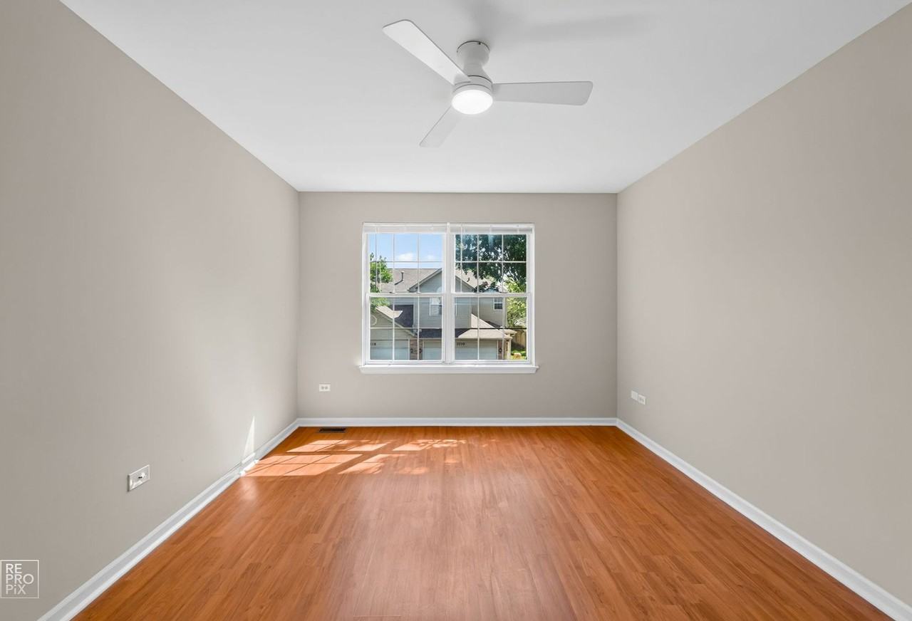 1738 Windward Ave - Photo 7 of 13