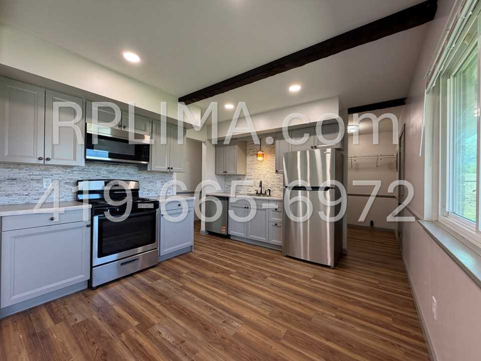 614 Westbrook Dr #1 - Photo 4 of 10