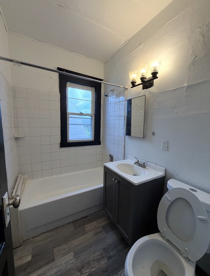 4768 N 30th St #2 - Photo 5 of 6