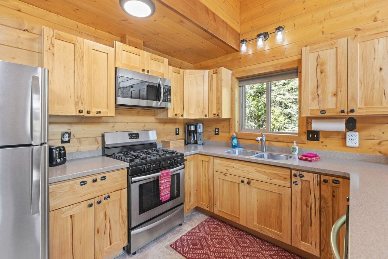 37900 STR - 37900 Loriwood Drive - Photo 4 of 24