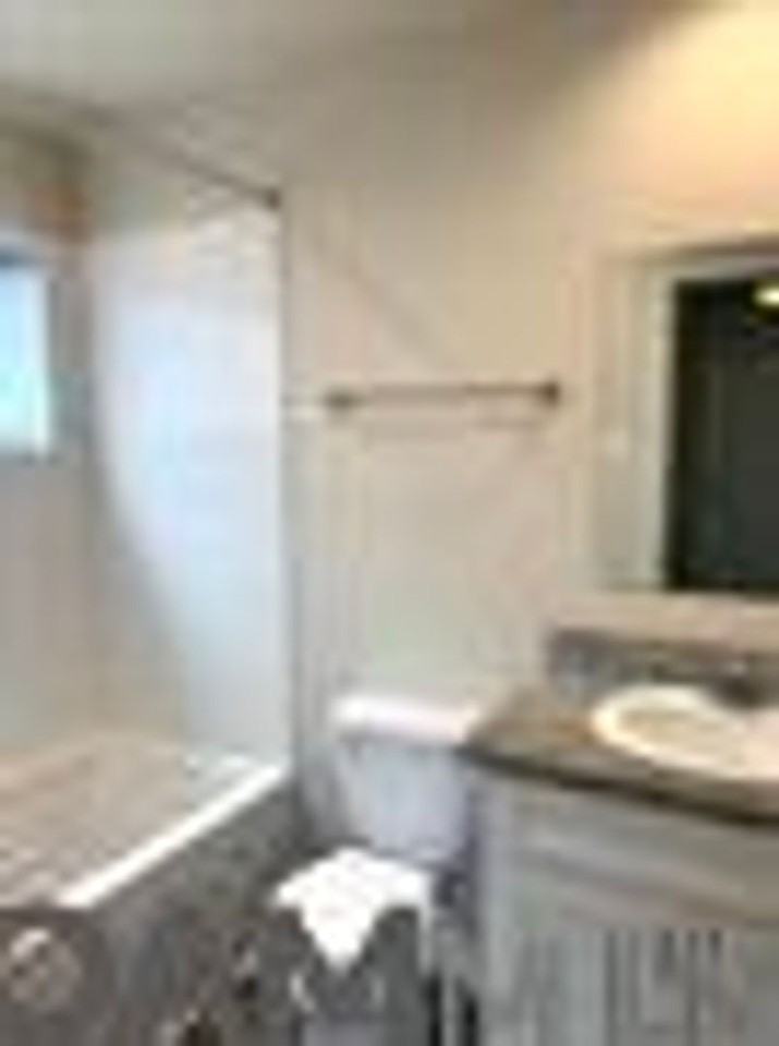516 Live Oak Blvd - Photo 4 of 7