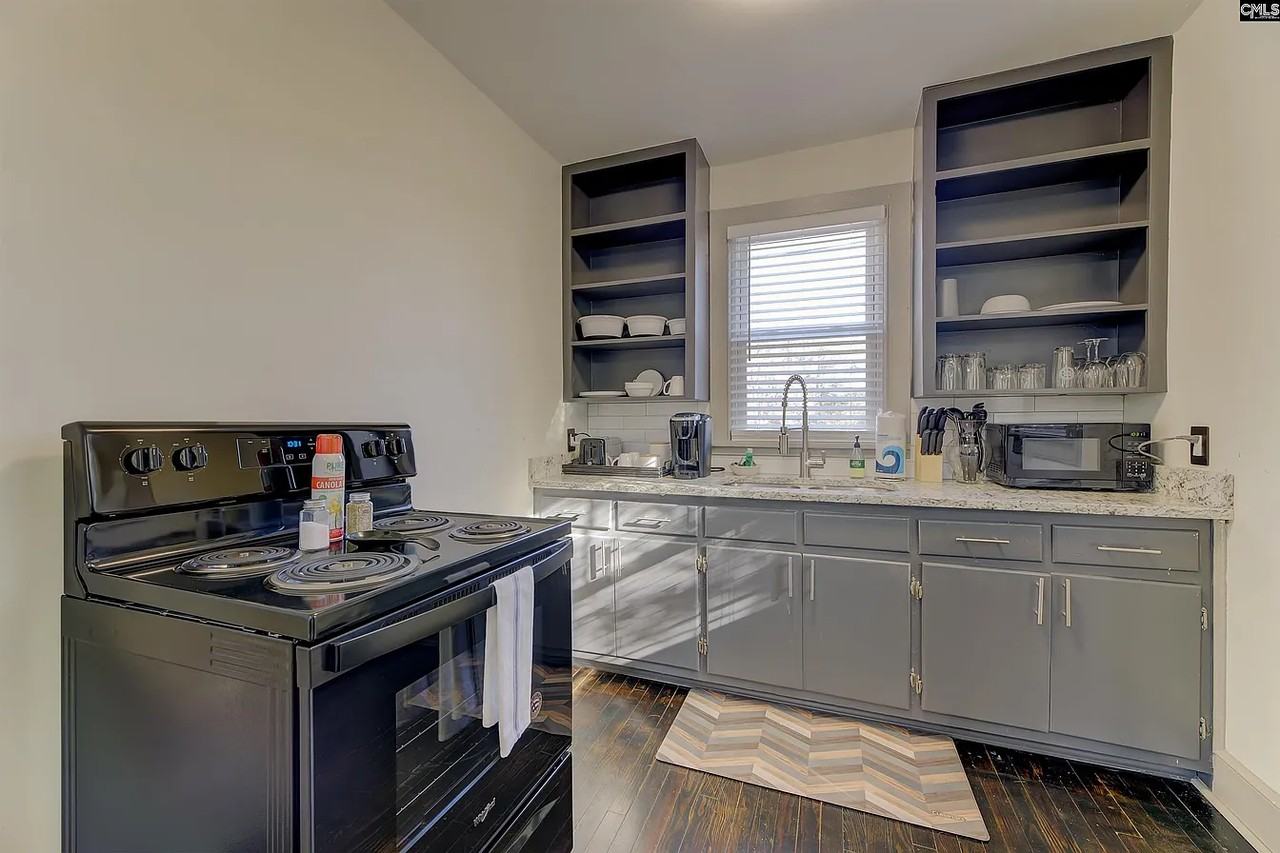 3226 Lakewood Ave #1 - Photo 5 of 22