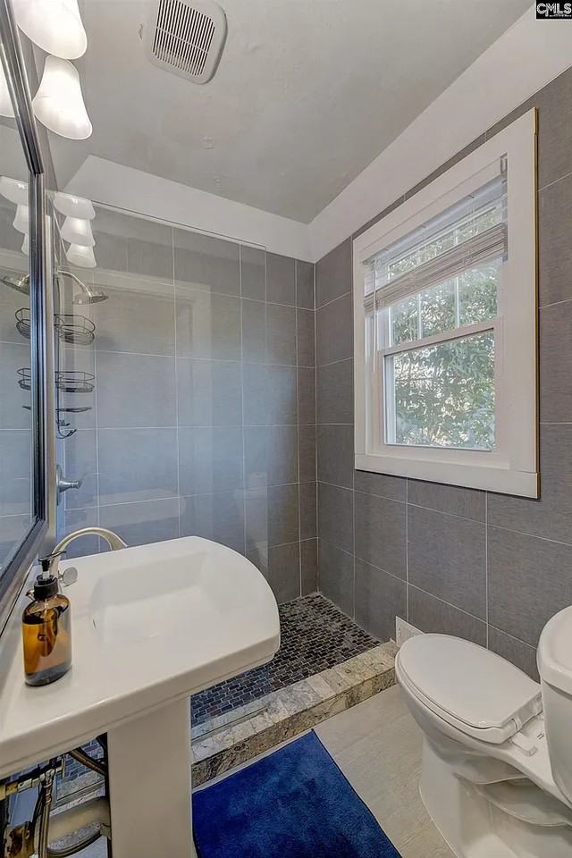 3226 Lakewood Ave #1 - Photo 7 of 22