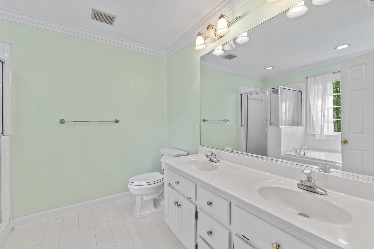 103 La Quinta Ct #1 - Photo 7 of 50