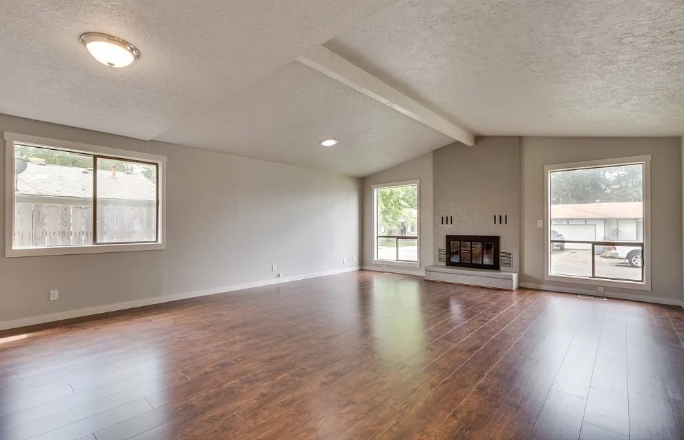 622 Fanny Ct Ne #1 - Photo 3 of 30