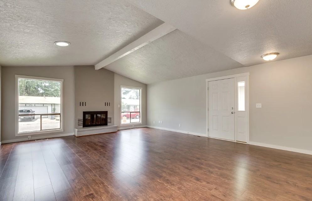 622 Fanny Ct Ne #1 - Photo 5 of 30