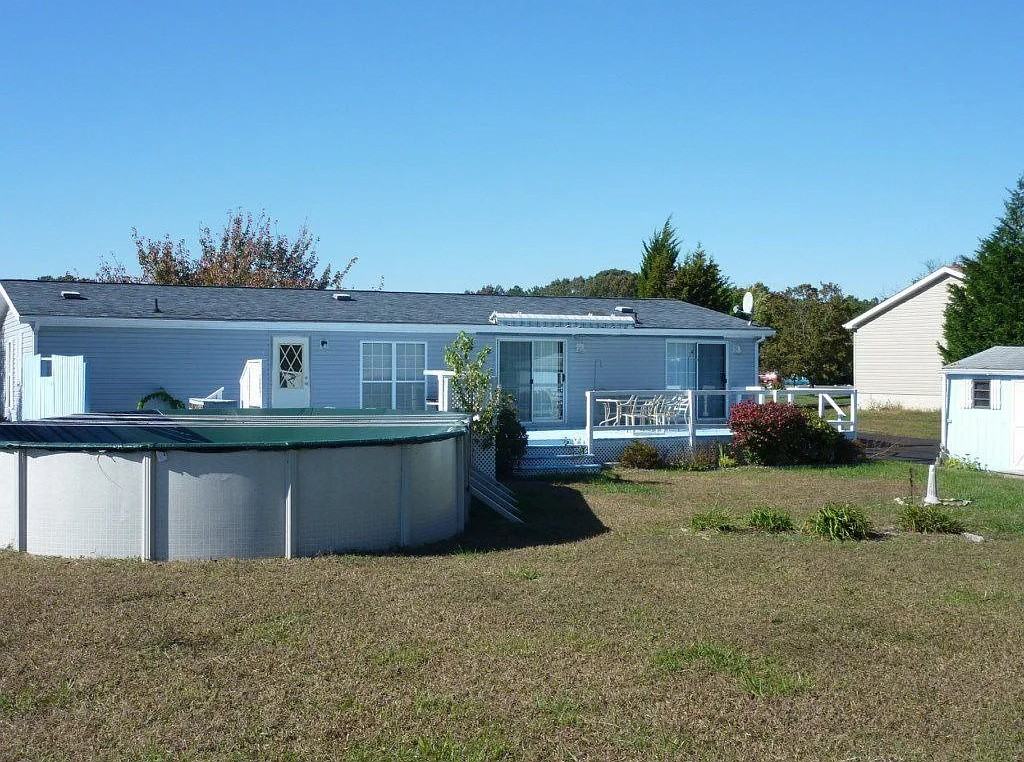 31 Sawgrass Rd #1 - Photo 5 of 20