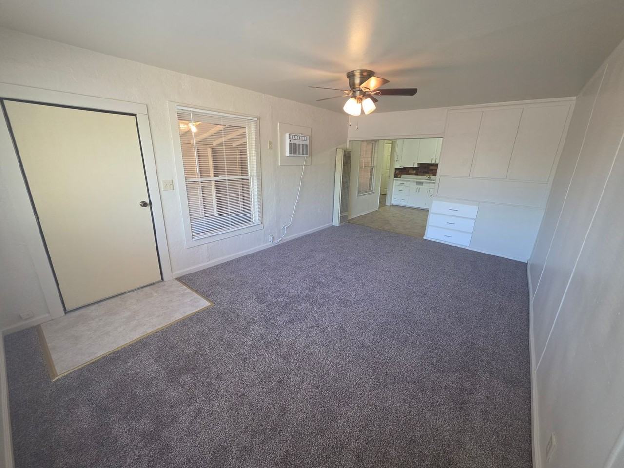 1517 Solano St - Photo 3 of 20
