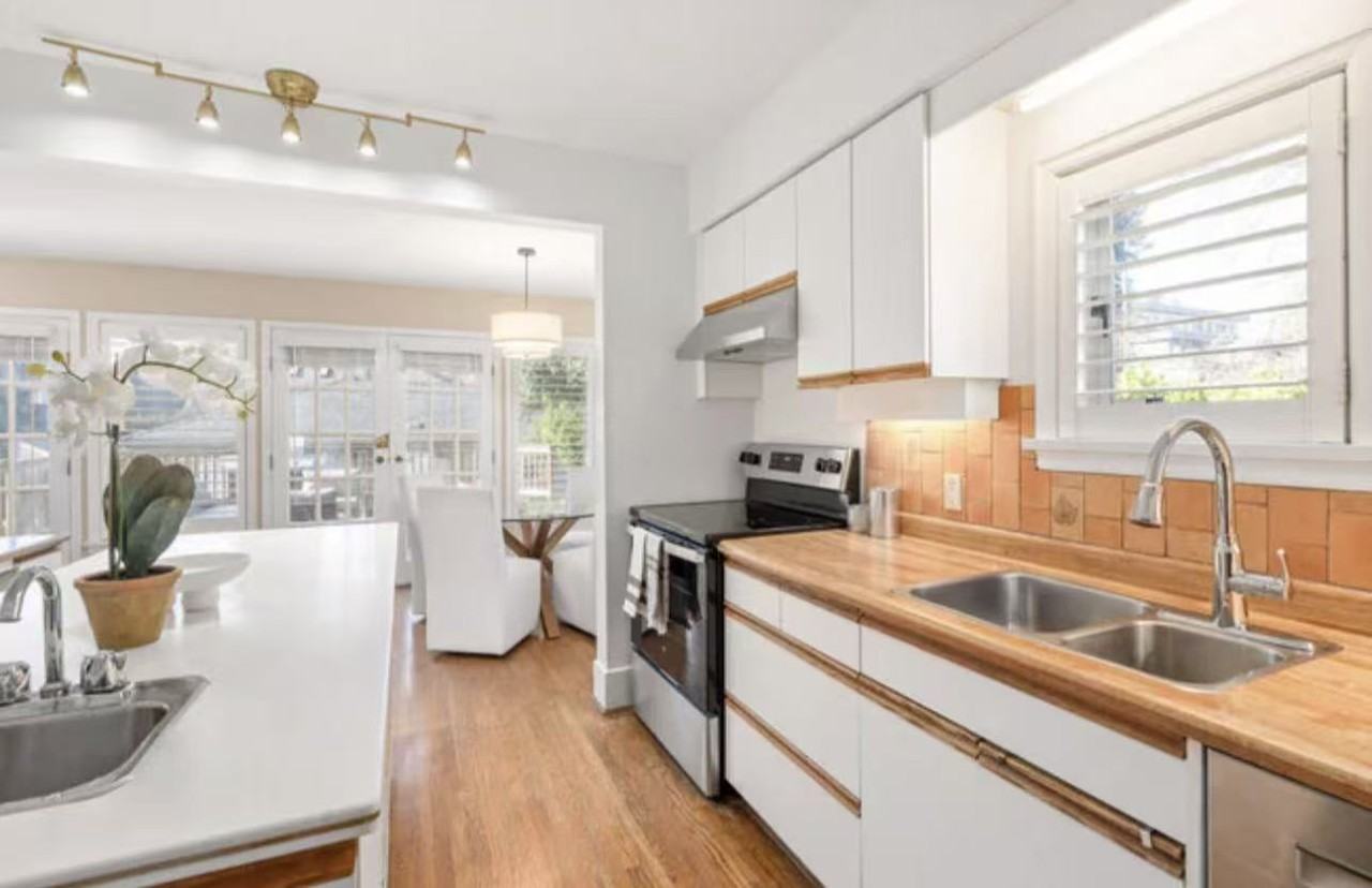 6000 Cartier Street - Photo 2 of 21