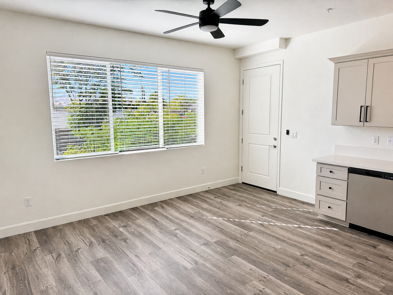 Move-In Ready! New Sparks Apartments with 1 Month Free! - Photo 3 of 11