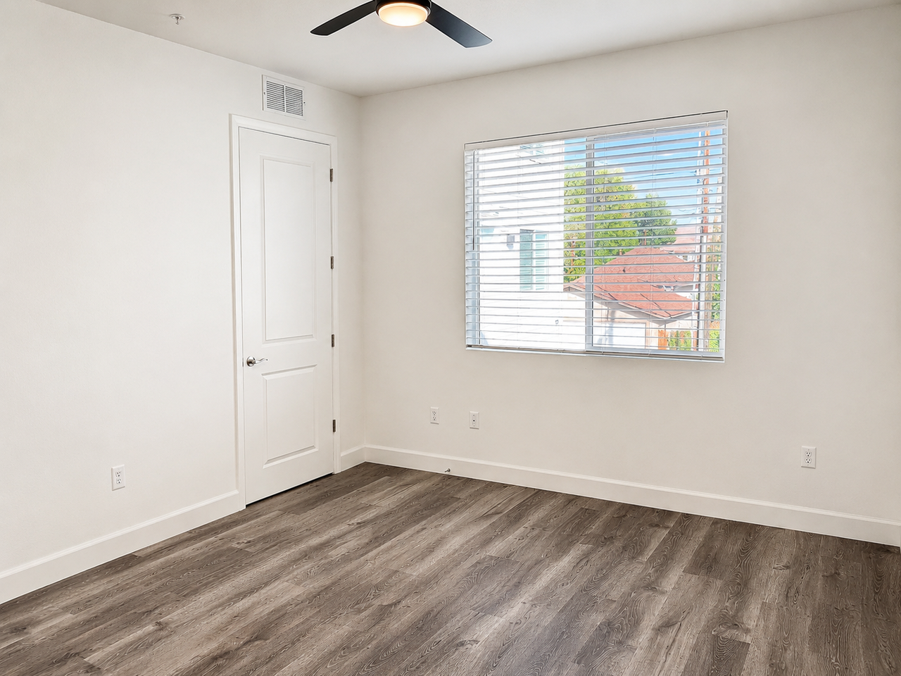 Move-In Ready! New Sparks Apartments with 1 Month Free! - Photo 6 of 11