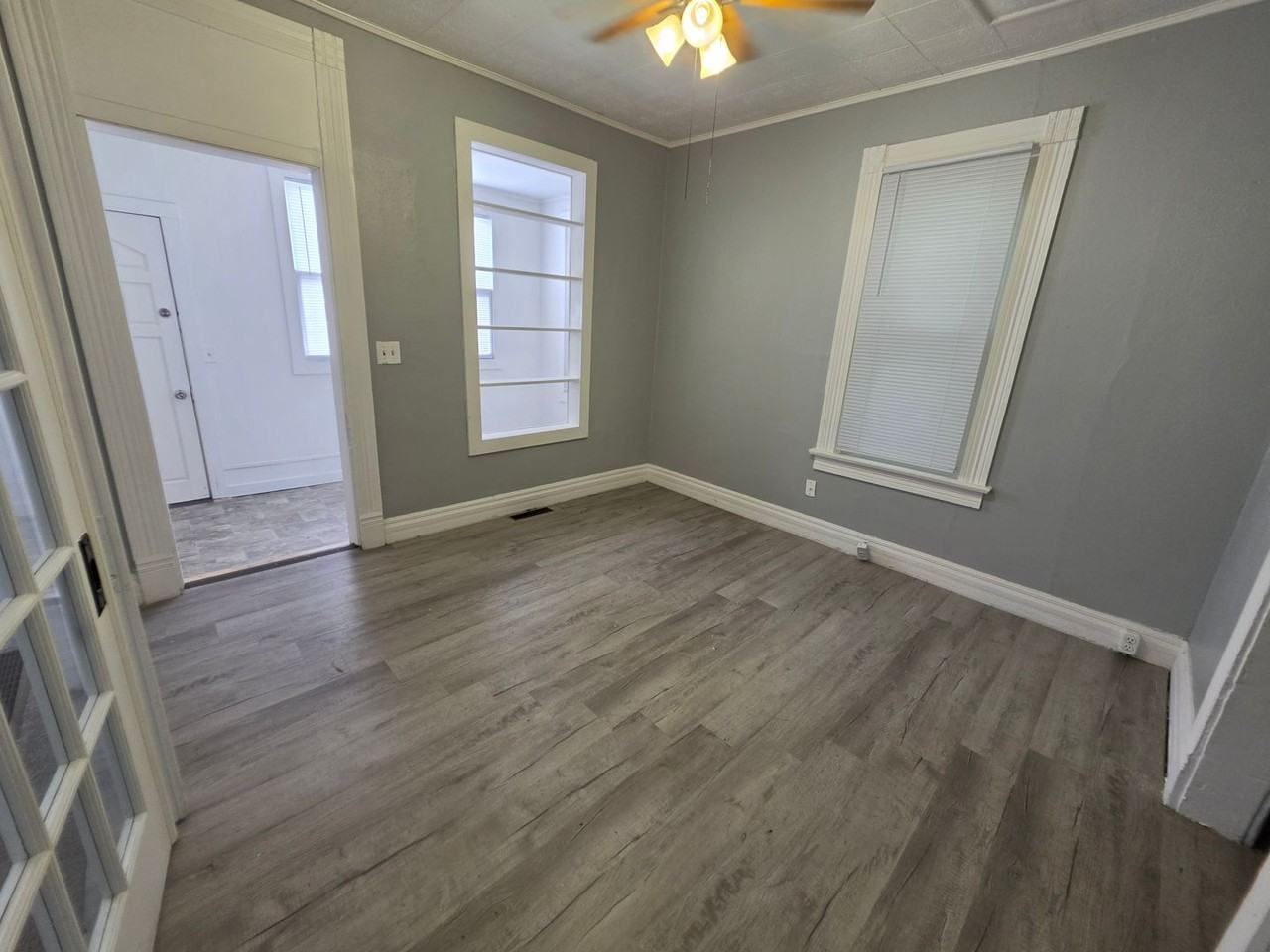 106 W Pine St - Photo 3 of 18