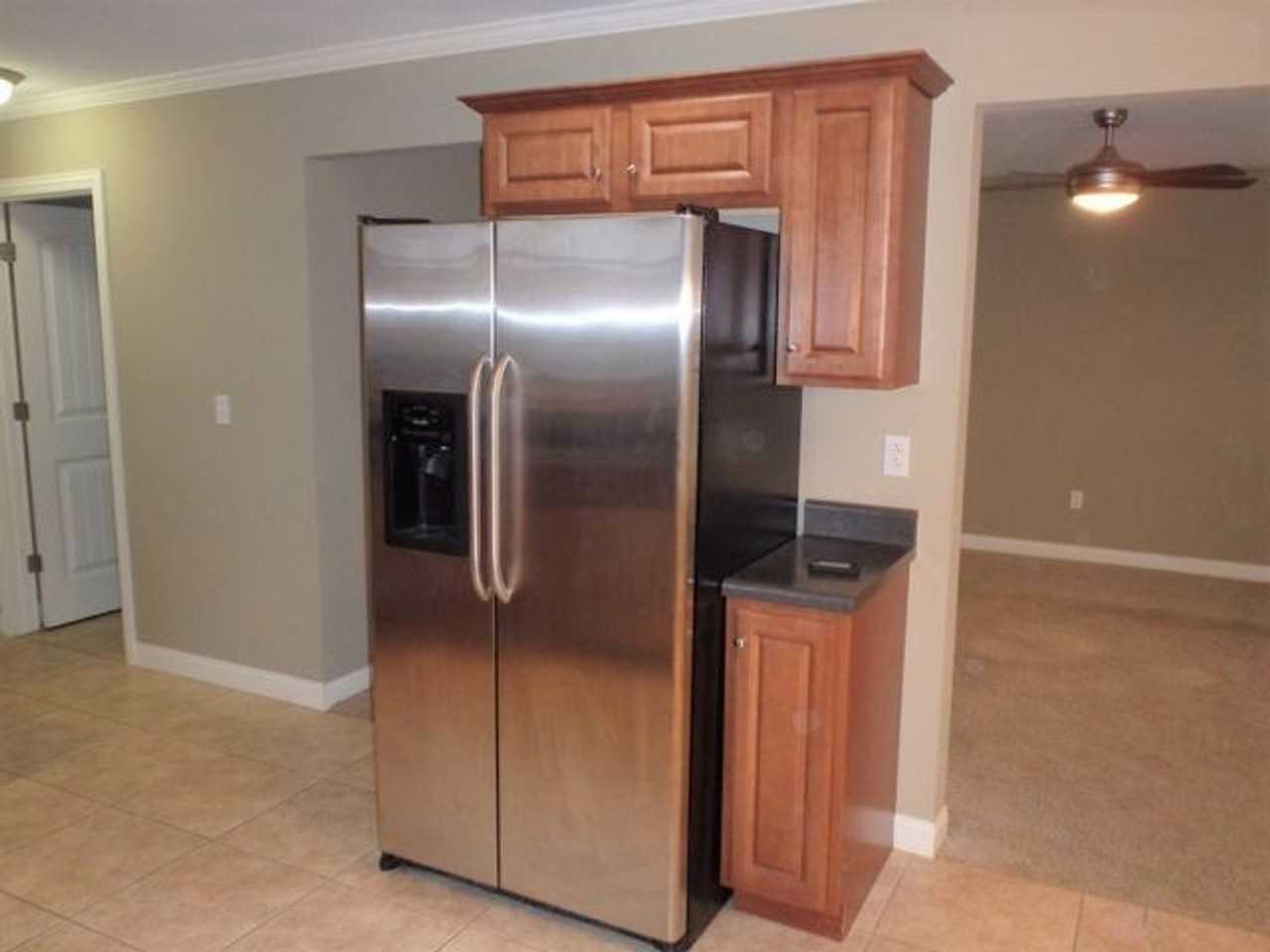 2501 Mcclure Dr - Photo 6 of 18