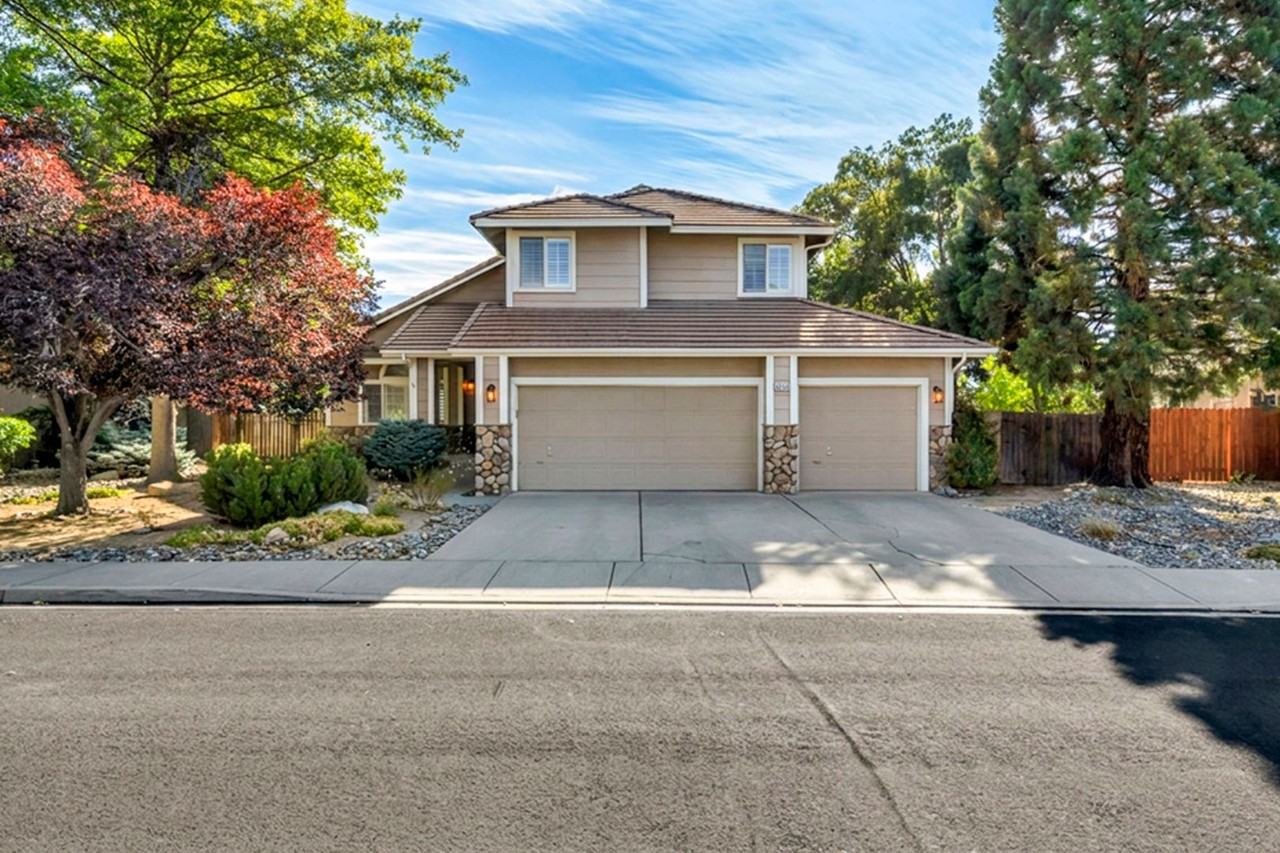 6490 Brookview Cir