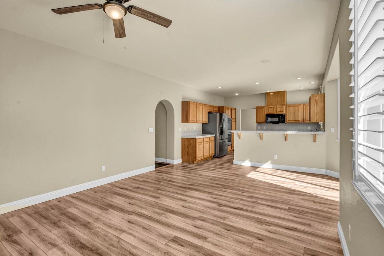 6490 Brookview Cir - Photo 6 of 50