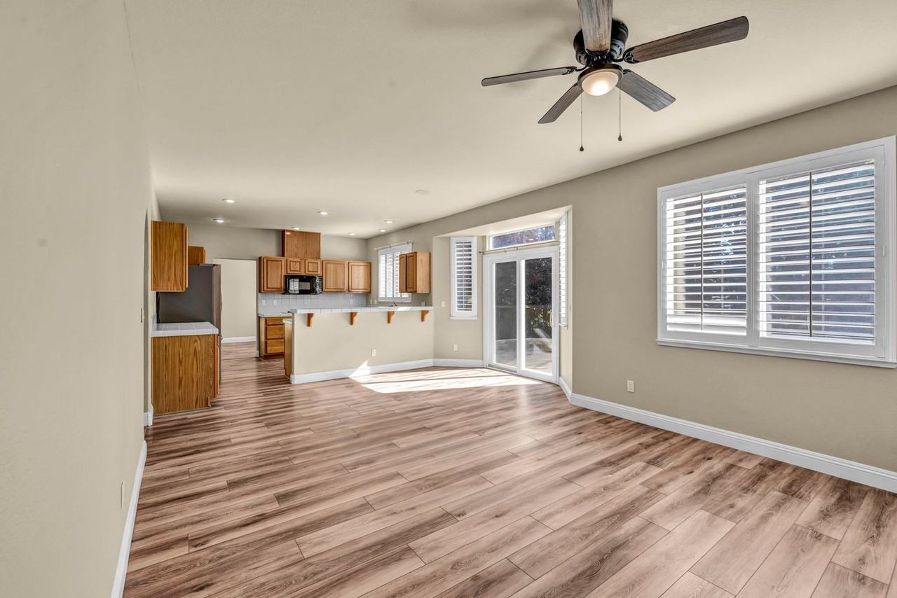 6490 Brookview Cir - Photo 7 of 50