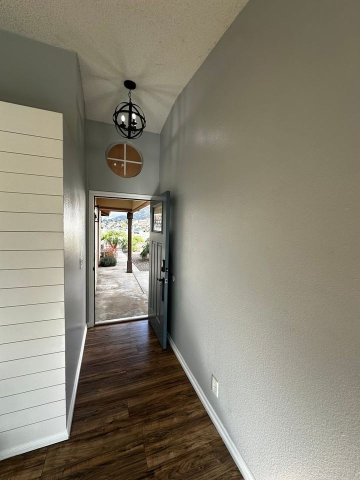 11828 Bayless St - Photo 6 of 15