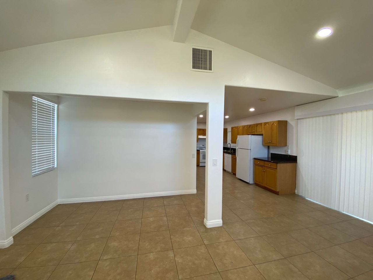 417 S 2nd St - Photo 7 of 20