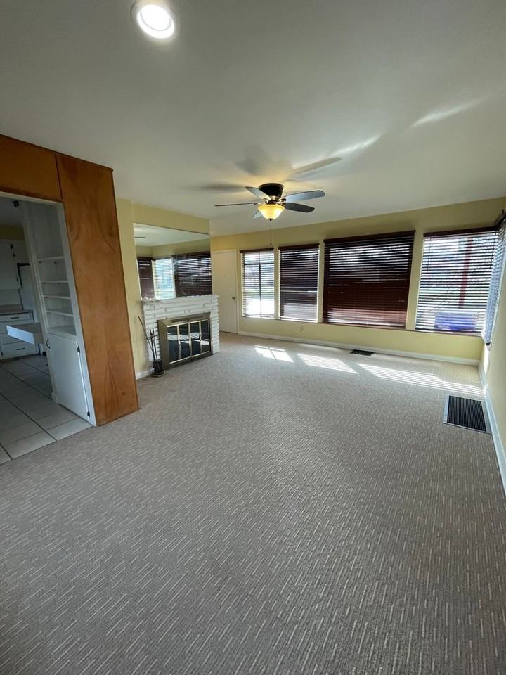 1934 Langham Rd - Photo 5 of 17