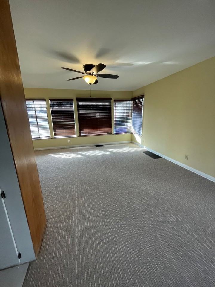 1934 Langham Rd - Photo 6 of 17