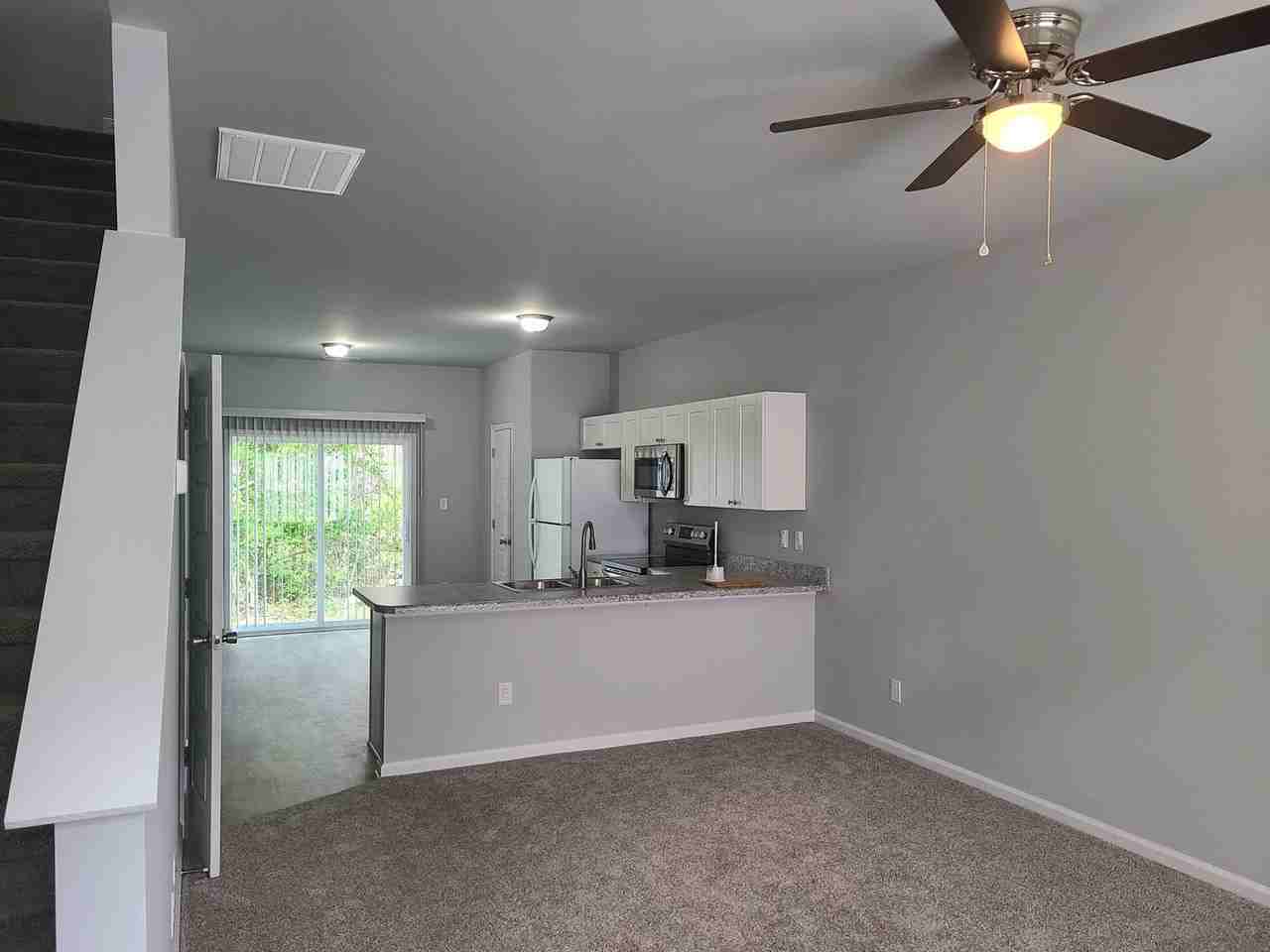 139 Buckhorn Ave - Photo 3 of 18