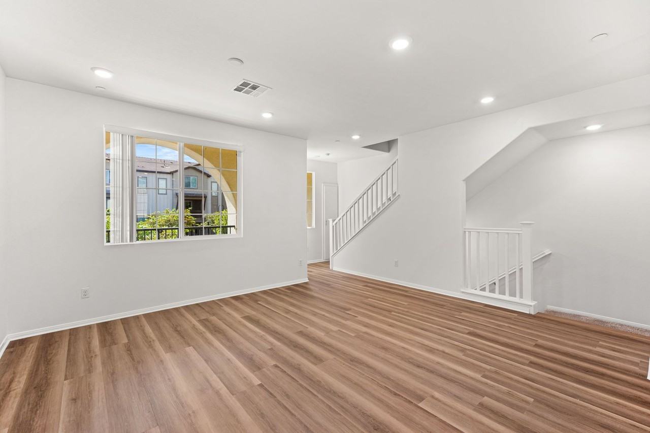 7347 Solstice Pl - Photo 6 of 18