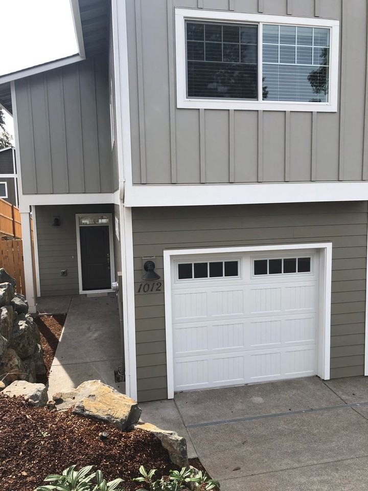 1012 Big Fir Pl S - Photo 3 of 27