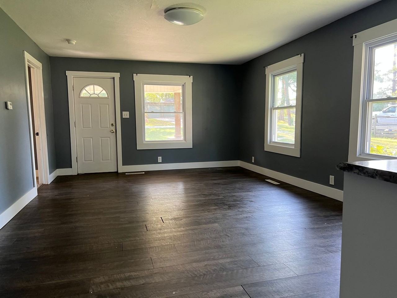 2433 N Albertha Ave - Photo 2 of 12