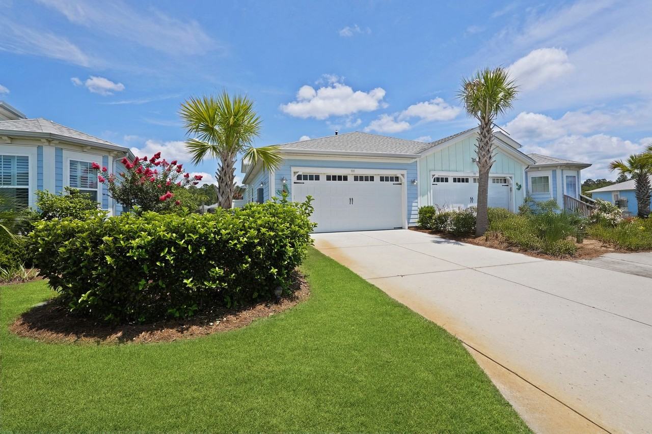 101 Cool Breeze Dr - Photo 3 of 50