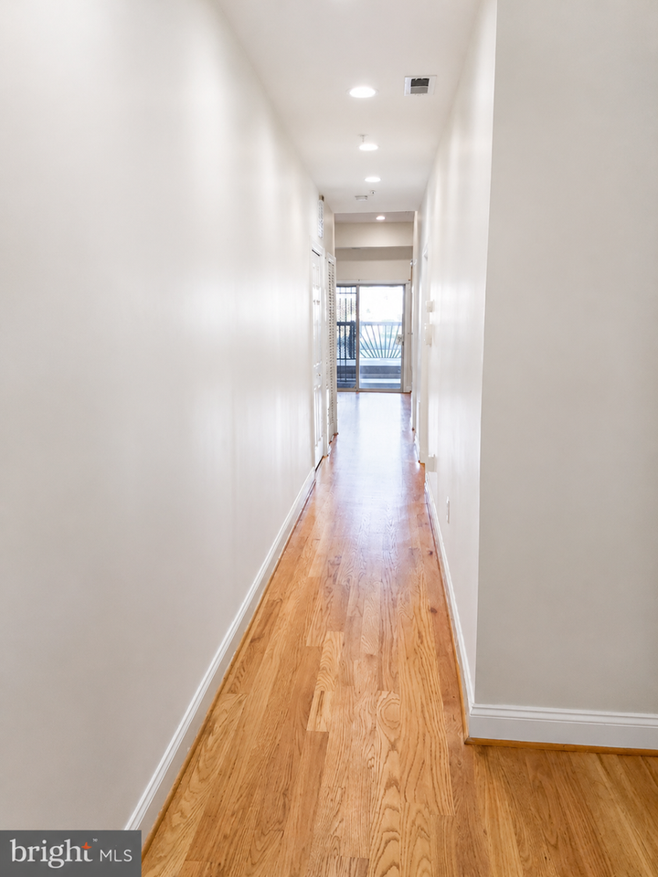 405 P St Nw #2 - Photo 6 of 9