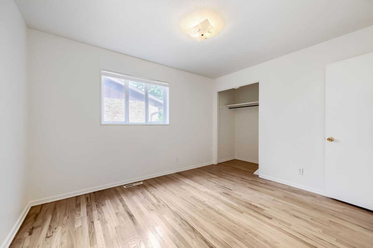120 S 42nd St - Photo 6 of 12