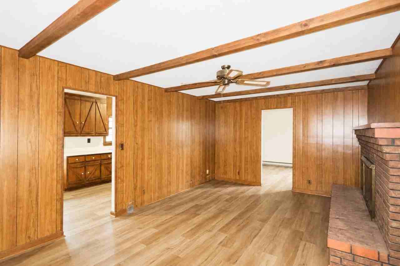 3750 Robinson Dr - Photo 5 of 12
