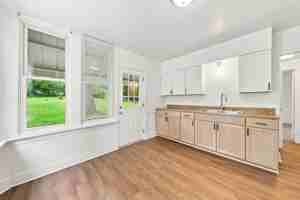 featured image of 319 Agnew Rd