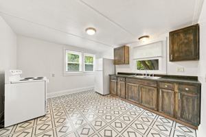 featured image of 319 Agnew Rd